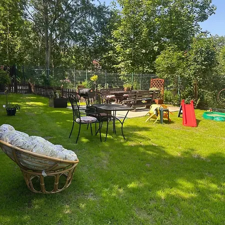 I Domino Parking W Cenie ! קרפאז'